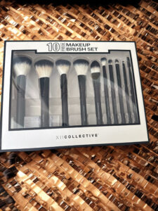 10 MAKEUP BURSH SET