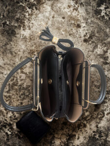 Luxury Deluxe Handbag - Image 5